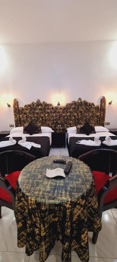 Hotel Palace Tanger ภายนอก รูปภาพ