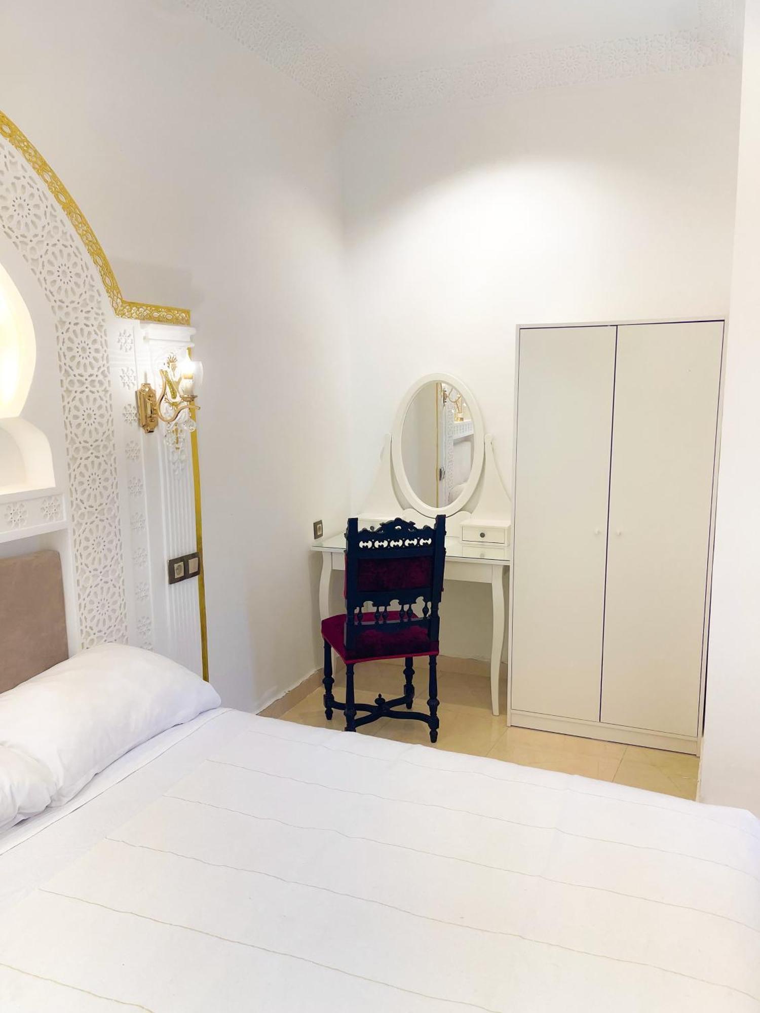Hotel Palace Tanger ภายนอก รูปภาพ